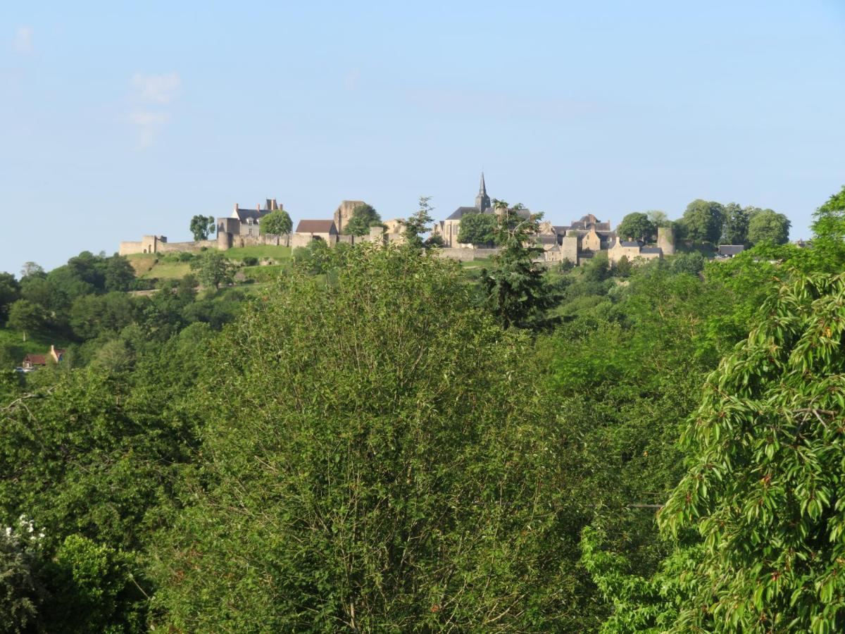 Ecrin De Verdure Sainte-Suzanne  外观 照片